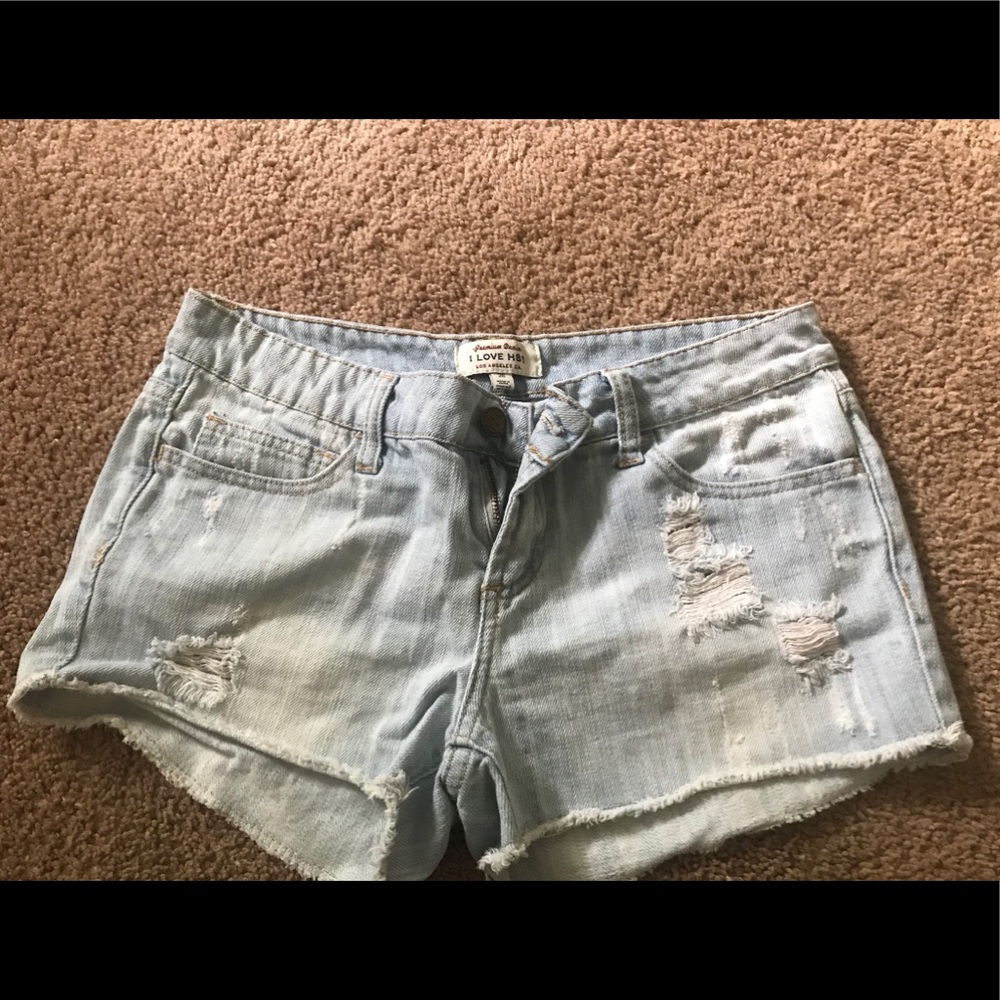 I love H81 denim shorts